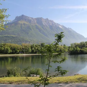 Bed & Breakfast Juste Pour Le Plaisir, Saint-Pierre-dʼAlbigny