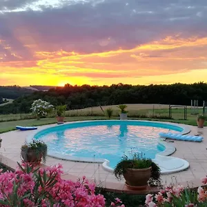 Bed and breakfast Les Hauts De Grazac, Et Tables D'hotes Grazac (Tarn)