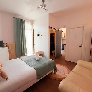 Appartement Superbe Meublé 3 étoiles, Vichy